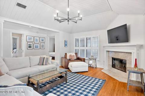 6029 Bridgewater Circle, Ponte Vedra Beach FL - photo 8 of 45