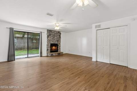 6026 Du-Clay Road, Jacksonville FL - photo 9 of 32