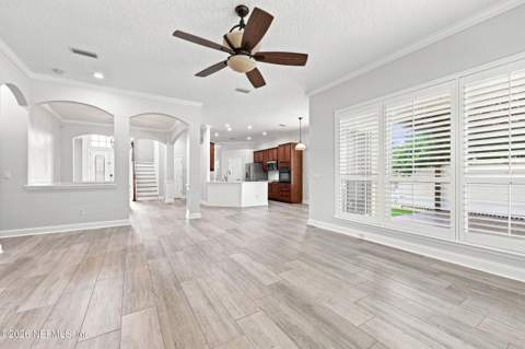 10125 Delpoint Lane, Jacksonville FL - photo 16 of 44