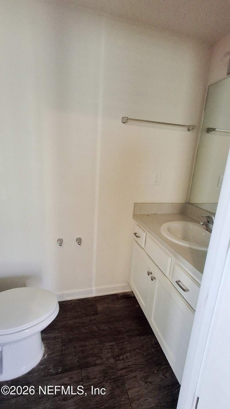 3 bedroom Townhouse at 878 Capitol Parkway, Capitol Park, Jacksonville — photo 4