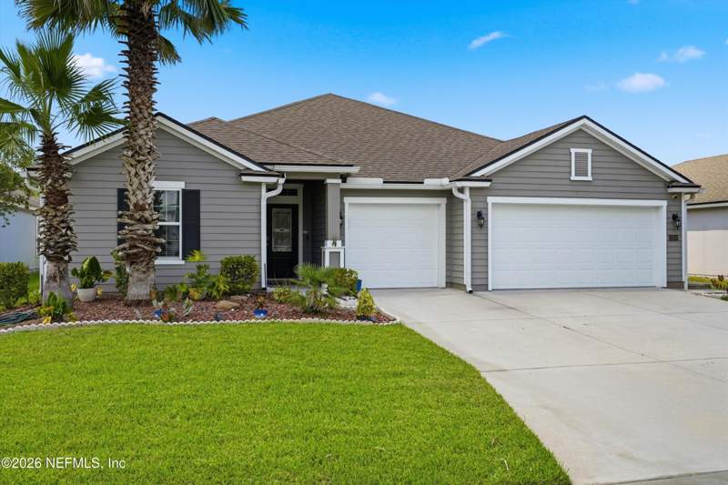 4 bedroom Single Family Residence at 15638 Chir Pine Drive, Pine Lakes, Jacksonville — photo 2