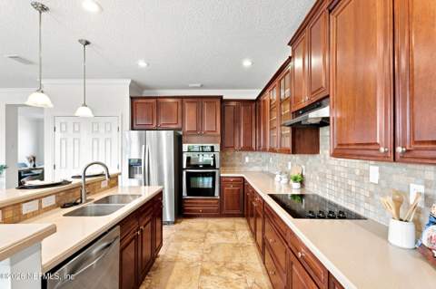 2472 Tanner Lake Court, Jacksonville FL - photo 12 of 43
