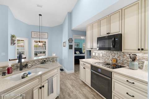 157 Cacique Drive, St. Augustine FL - photo 10 of 41