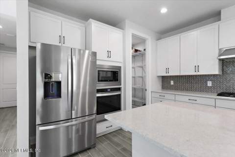 11404 Newtonian Boulevard, Jacksonville FL - photo 9 of 41