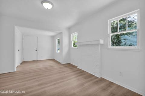 3119 Rosselle Street, Jacksonville FL - photo 9 of 40