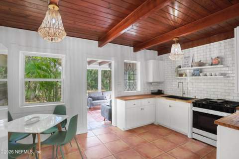 14 Coquina Avenue, St. Augustine FL - photo 11 of 30
