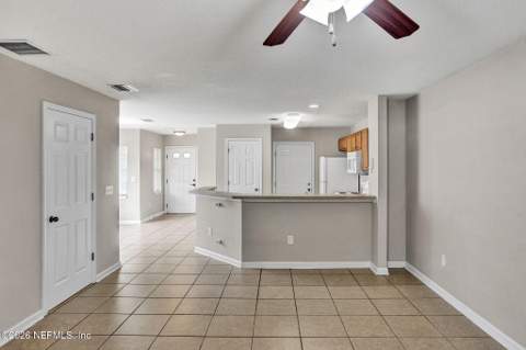 8550 Argyle Business Loop #1608, Jacksonville FL - photo 10 of 32