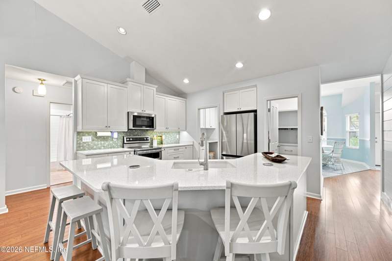3 bedroom Single Family Residence at 1122 Linkside Court, Selva Linkside, Atlantic Beach — photo 4