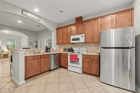 6182 High Tide Boulevard, Jacksonville FL - photo 15 of 30