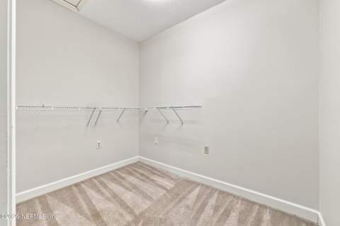 4550 Middleton Park Circle, Jacksonville FL - photo 19 of 39