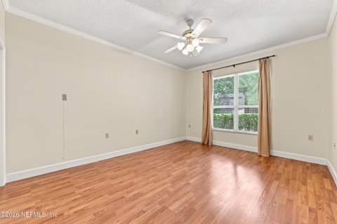 4550 Middleton Park Circle, Jacksonville FL - photo 22 of 39