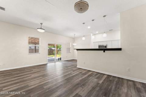 9369 Madison Avenue, Jacksonville FL - photo 11 of 28
