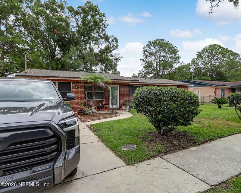 3 bedroom Single Family Residence at 7501 John F Kennedy Drive, Washington Lake Est, Jacksonville — photo 4