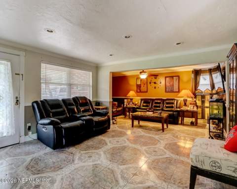 7501 John F Kennedy Drive, Jacksonville FL - photo 8 of 27