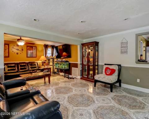 7501 John F Kennedy Drive, Jacksonville FL - photo 7 of 27
