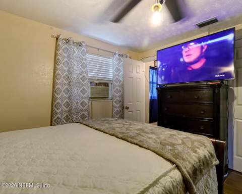 7501 John F Kennedy Drive, Jacksonville FL - photo 18 of 27