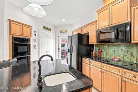 11674 Bridges Road, Jacksonville FL - photo 8 of 31
