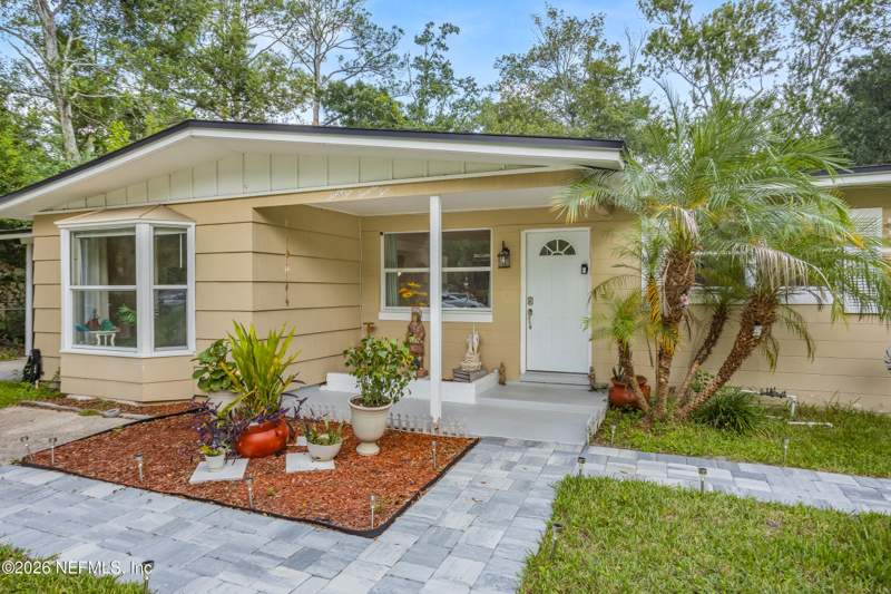 4 bedroom Single Family Residence at 6625 Boy Blue Road, Cedar Hills Estates, Jacksonville — photo 4
