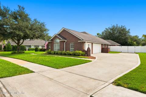 1527 Royal County Drive, Jacksonville FL - photo 9 of 63