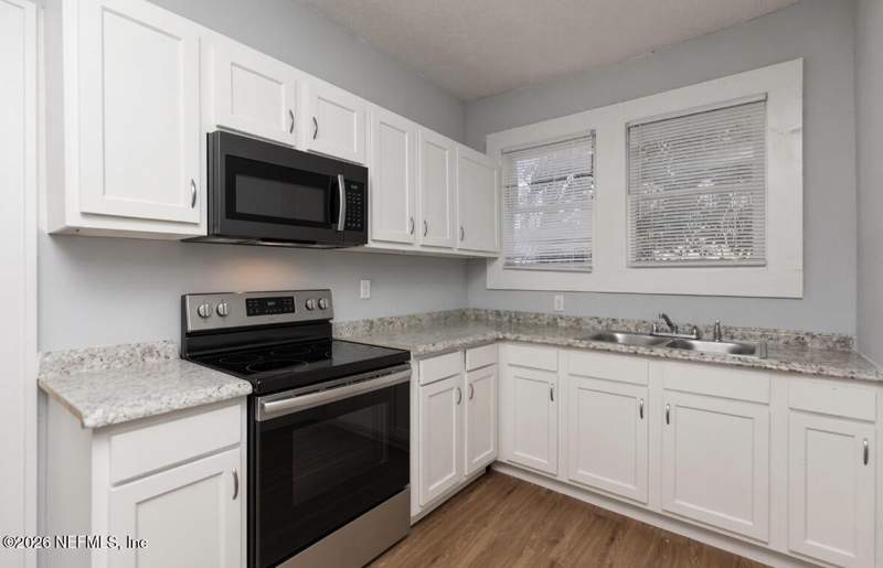 4 bedroom Single Family Residence at 961 Ardmore Street, Brookside, Jacksonville — photo 5