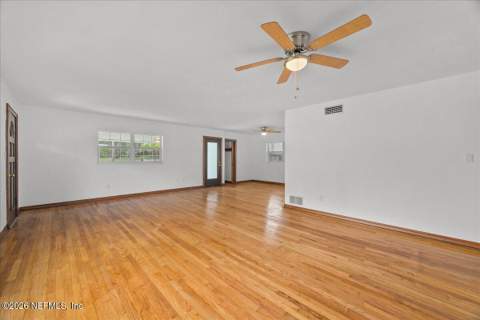 2003 Laurel Street, Palatka FL - photo 9 of 36