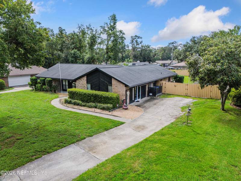 4 bedroom Single Family Residence at 746 Winfred Place, Winfred Place, Orange Park — photo 5