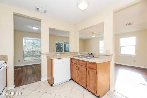 11424 Willet Court, Jacksonville FL - photo 8 of 18
