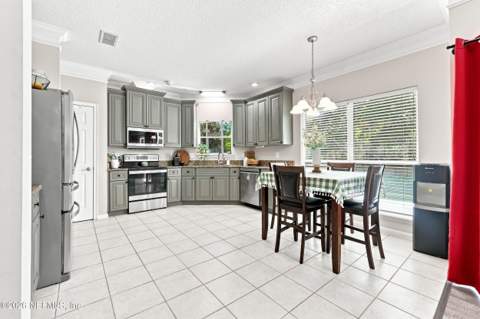 1843 Commodore Point Drive, Fleming Island FL - photo 21 of 73
