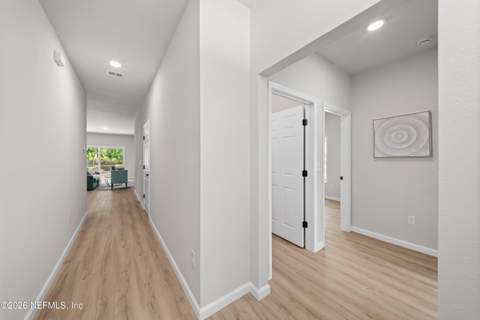 9019 Hipps Road, Jacksonville FL - photo 6 of 30