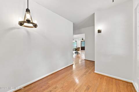 248 Johnston Avenue, Jacksonville FL - photo 8 of 35