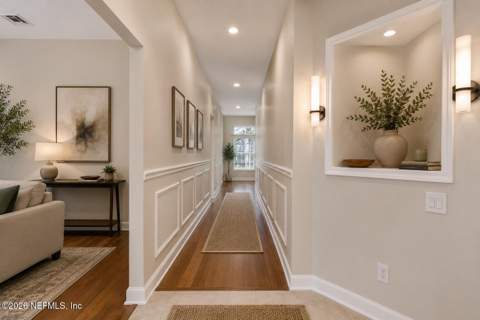 10211 Wellhouse Court, Jacksonville FL - photo 7 of 47