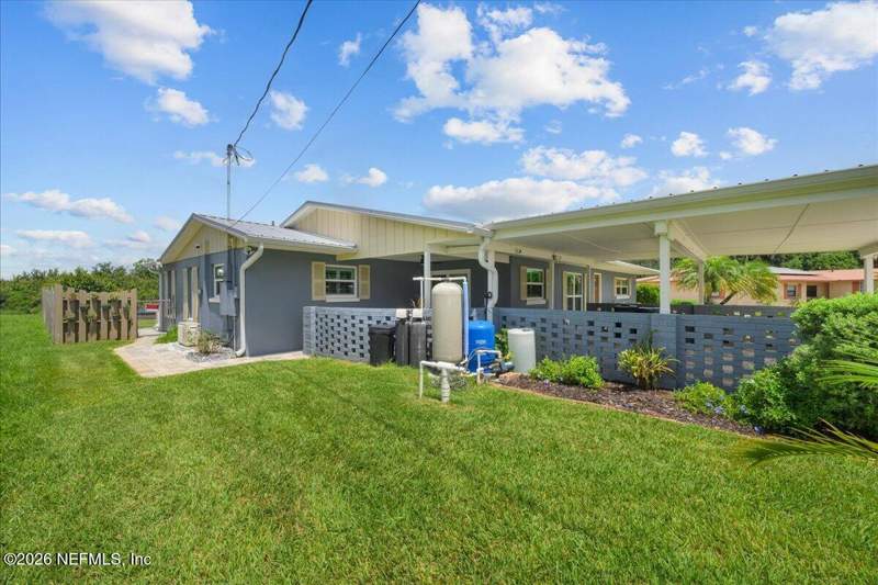 3 bedroom Single Family Residence at 209 River Drive, River Groves, East Palatka — photo 5