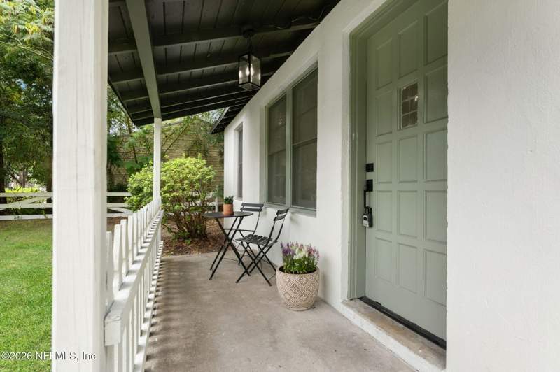 2 bedroom Single Family Residence at 5604 Cruz Road, Spring Glen, Jacksonville — photo 2