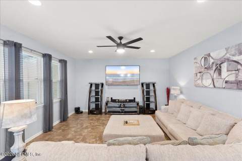 4126 Halifax Lane, Orange Park FL - photo 8 of 40