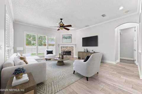 10125 Delpoint Lane, Jacksonville FL - photo 13 of 44
