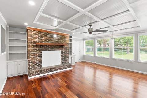 6418 Bayfield Drive, Jacksonville FL - photo 8 of 21