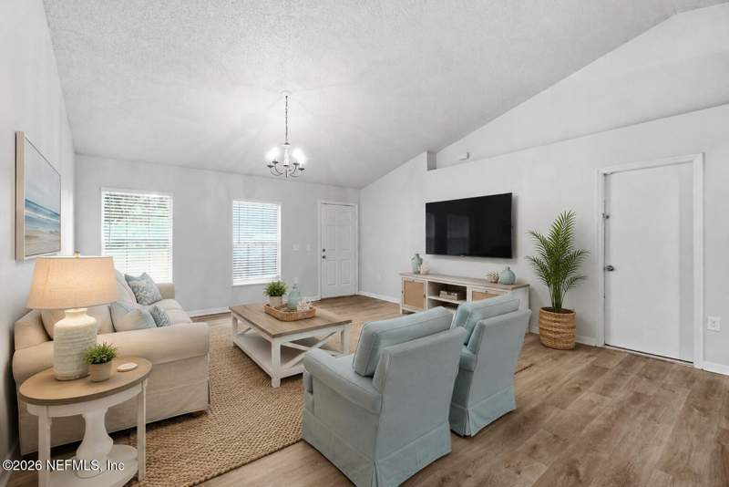 4 bedroom Single Family Residence at 3227 Shadow Creek Road, Hickory Hills, Jacksonville — photo 3