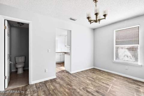 8508 Long Meadow Court, Jacksonville FL - photo 12 of 14