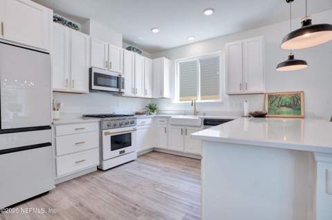 132 Stonecrest Drive, St. Johns FL - photo 15 of 66