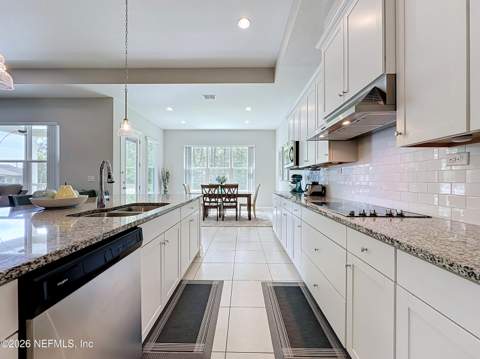 676 Charter Oaks Boulevard, Orange Park FL - photo 17 of 72