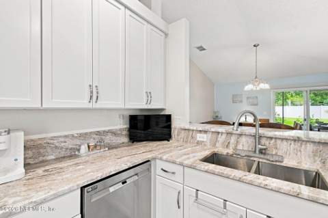 248 Pine Arbor Circle, St. Augustine FL - photo 13 of 55