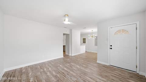 4733 Attleboro Street, Jacksonville FL - photo 7 of 52