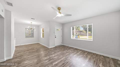4733 Attleboro Street, Jacksonville FL - photo 8 of 52