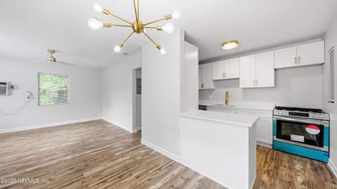 4733 Attleboro Street, Jacksonville FL - photo 13 of 52