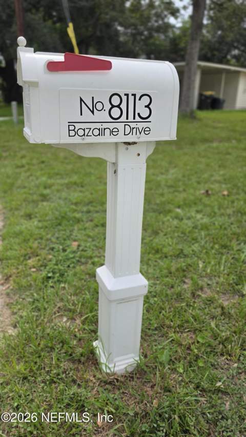 8113 Bazaine Drive, Jacksonville FL - photo 7 of 56