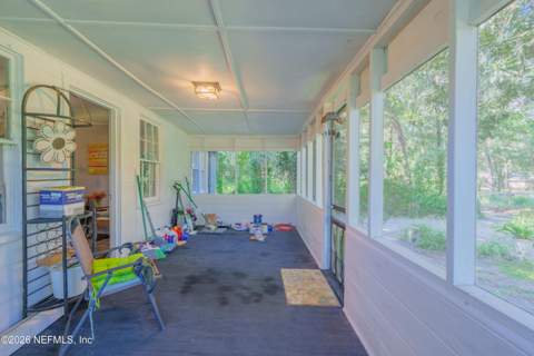 210 Pine Avenue, Pomona Park FL - photo 10 of 36