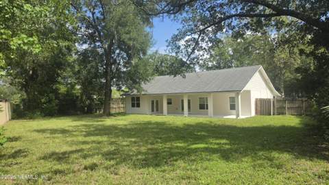 8113 Bazaine Drive, Jacksonville FL - photo 16 of 56