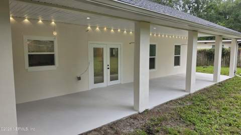 8113 Bazaine Drive, Jacksonville FL - photo 21 of 56