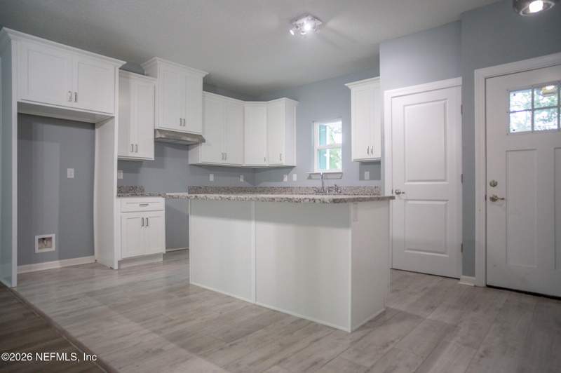 3 bedroom Single Family Residence at 1272 Menna Street, Victory Park, Jacksonville — photo 3