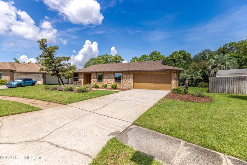 3 bedroom Single Family Residence at 4623 Golden Spike Court, Losco Junction, Jacksonville — photo 2